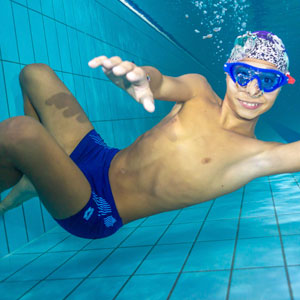 Bañadores Natación Niño