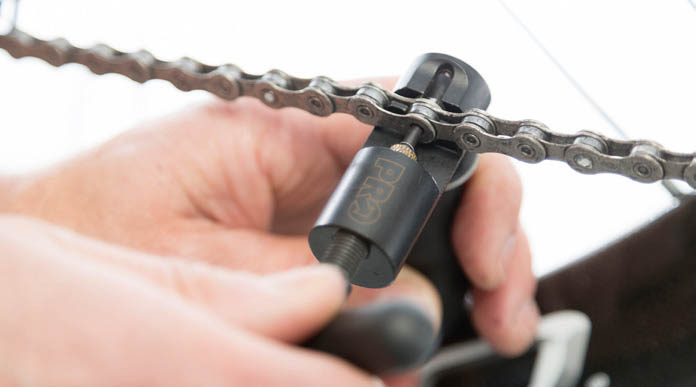 mantenimiento de la cadena de la bicicleta