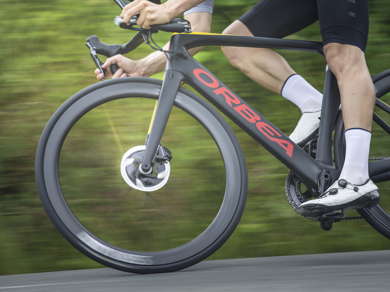 medir el efecto de ir a rueda en bici