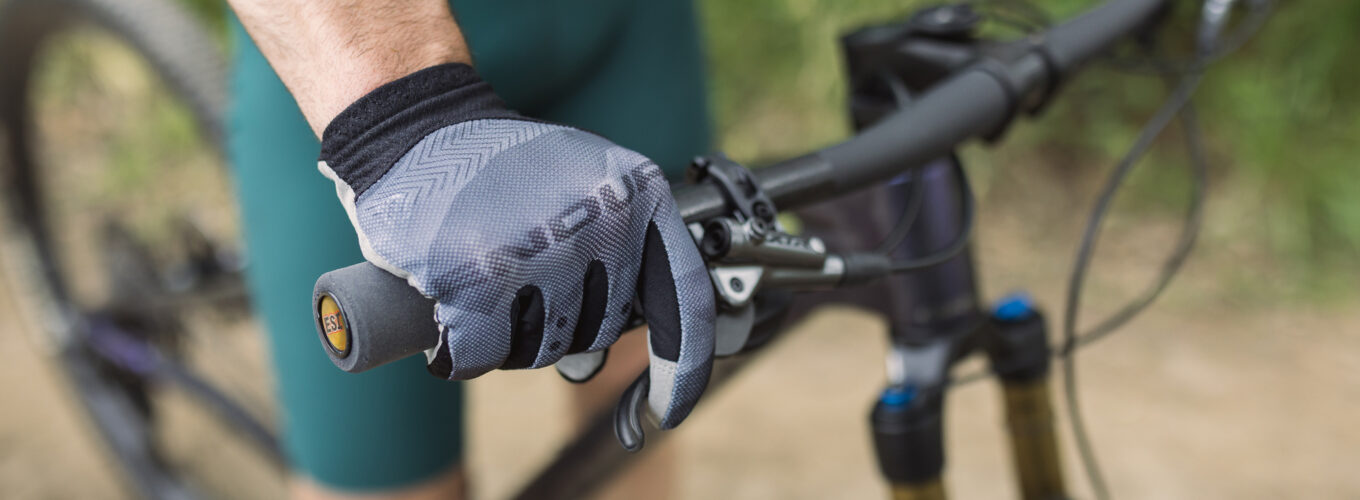 portada guantes