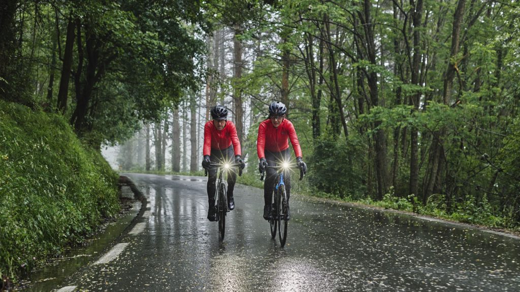 poner a punto la bicicleta para la lluvia