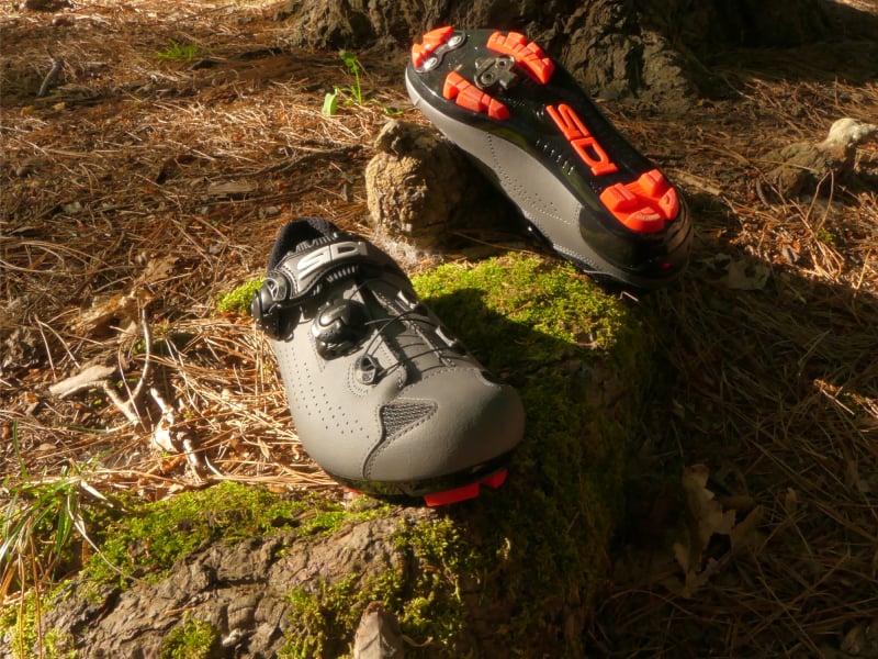 5 MEJORES zapatillas para MTB según CALIDAD-PRECIO 