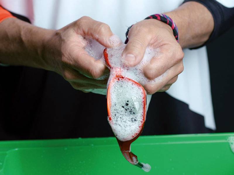 limpiar las gafas de ciclismo