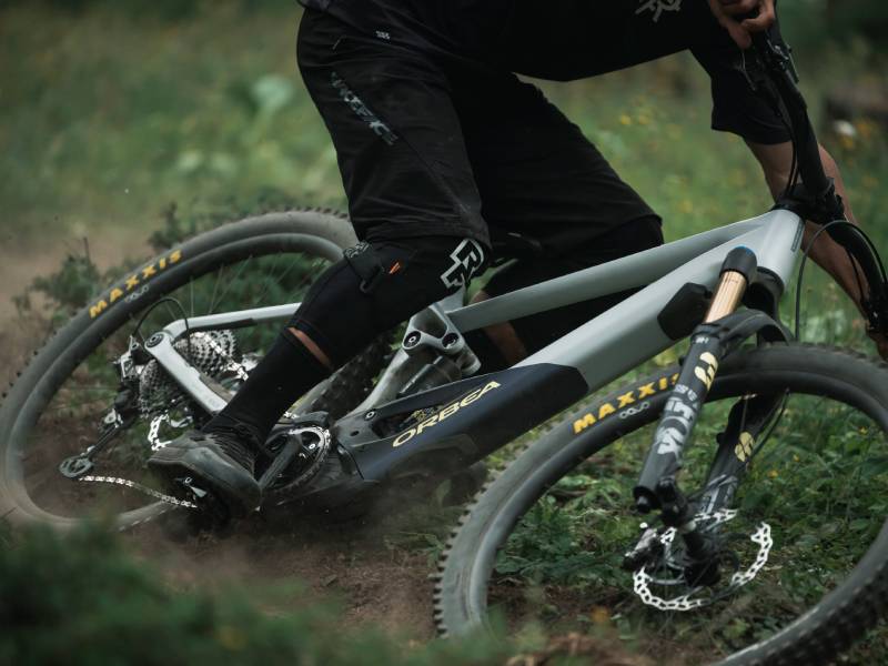 mejores bicicletas eléctricas de montaña