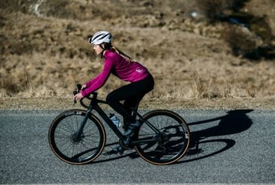 entrenar en carretera para un ciclista de montaña