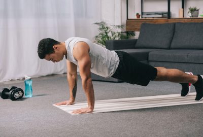 Cómo mantener la forma y ganar fuerza en solo 8 minutos al día