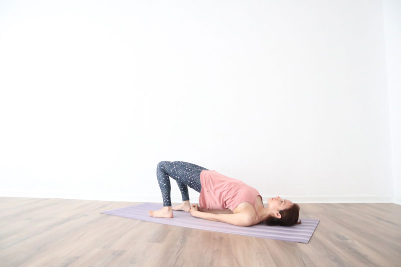 6 asanas de yoga para hacer después de entrenar