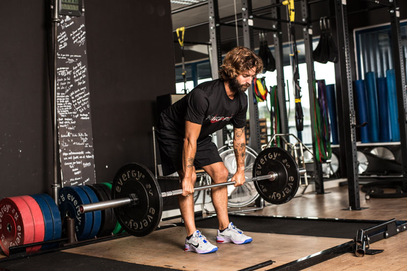 Tips de alimentación para ganar músculo y perder grasa tras el verano