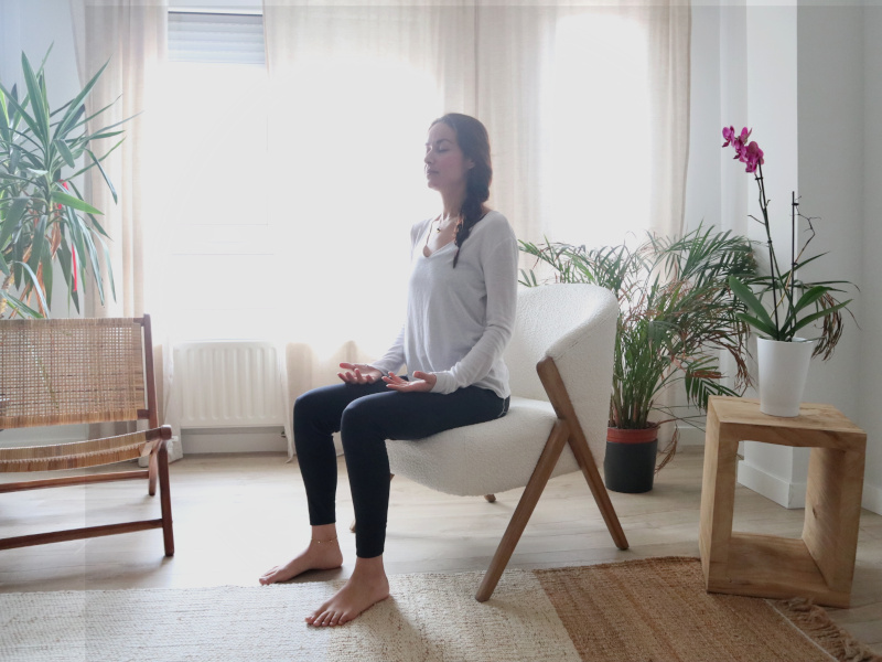 Yoga en la oficina.