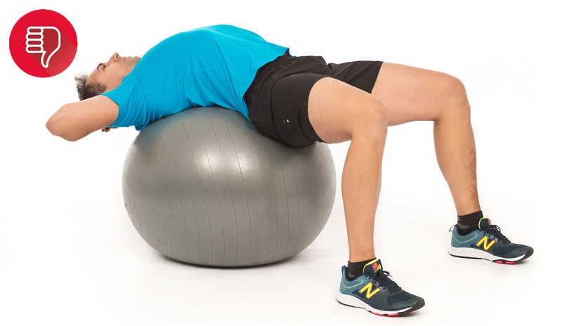 Abdominales sobre fitball