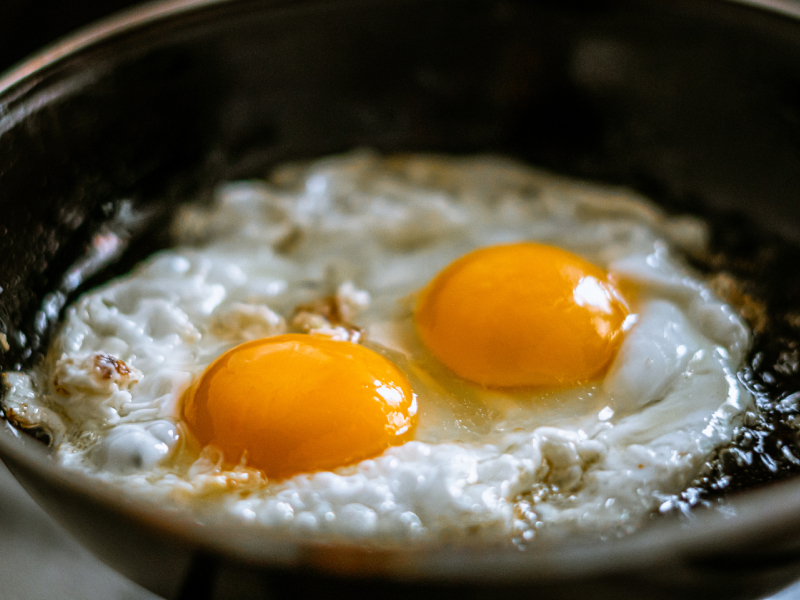 huevos y futbolistas