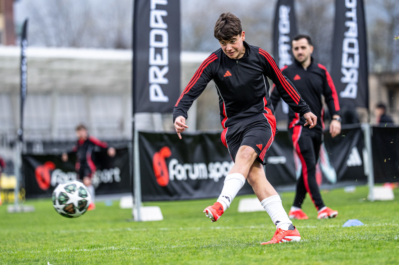 Nutrición para futbolistas adolescentes