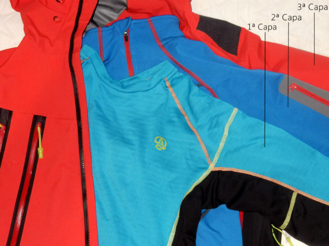 cómo vestirse en otoño para ir a la montaña