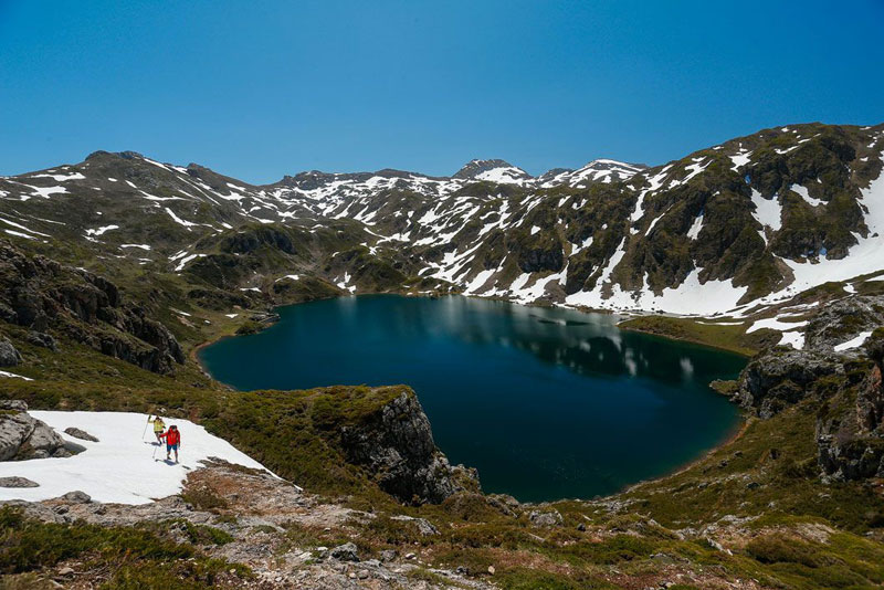 Top 10 senderos más bonitos (y mejor conservados) de la Península: Los Lagos de Somiedo