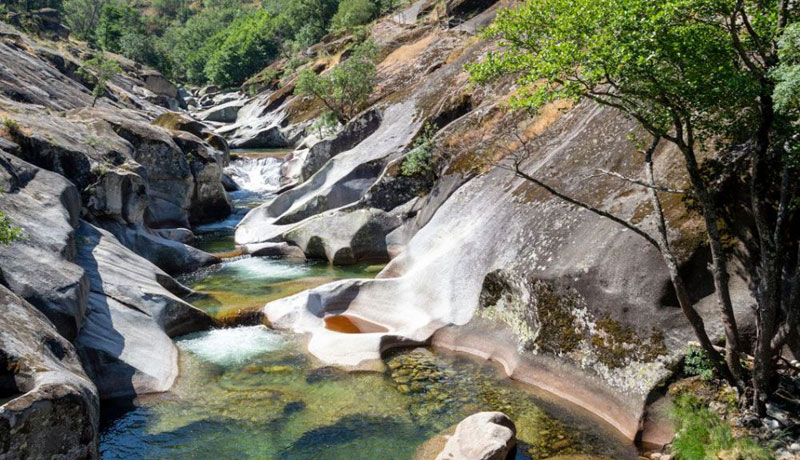 Top 10 senderos más bonitos (y mejor conservados) de la Península: La Garganta de los Infiernos