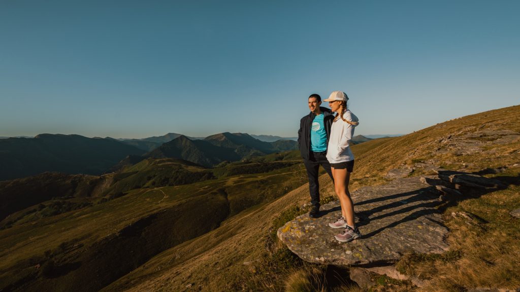 Zapatillas de Trekking para Hombre: Amortiguación y Estabilidad