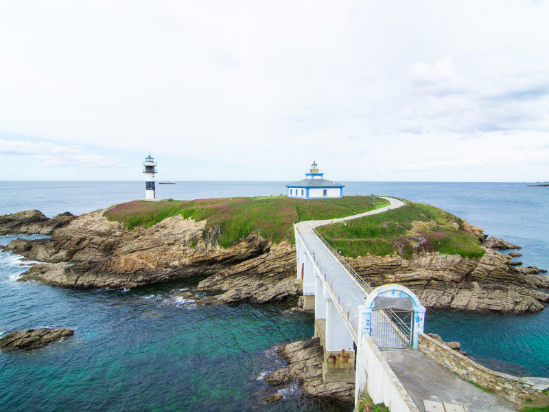 faros más bonitos de la Península