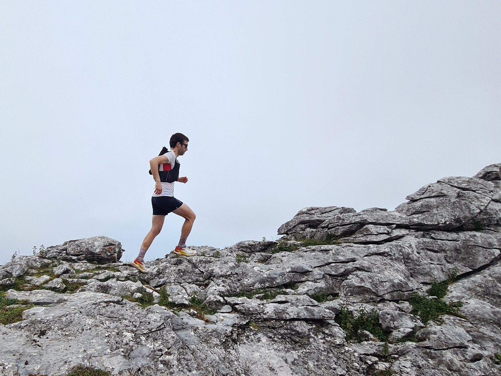 Suunto Vertical: características del reloj para aventuras y