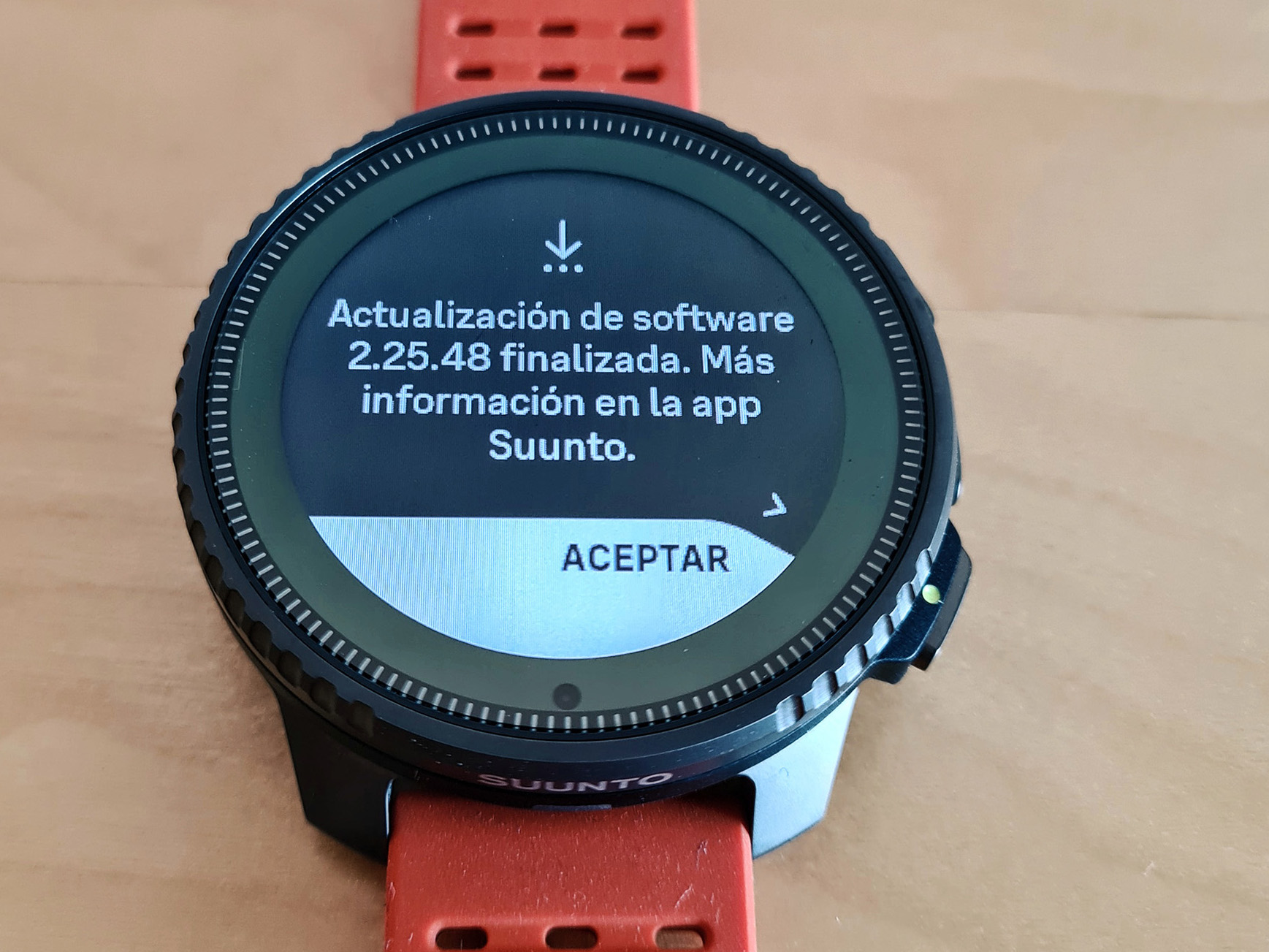 Conoce las características y ventajas del reloj Suunto Vertical