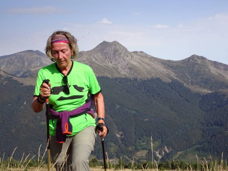 sudor en la montaña en hombres y mujeres