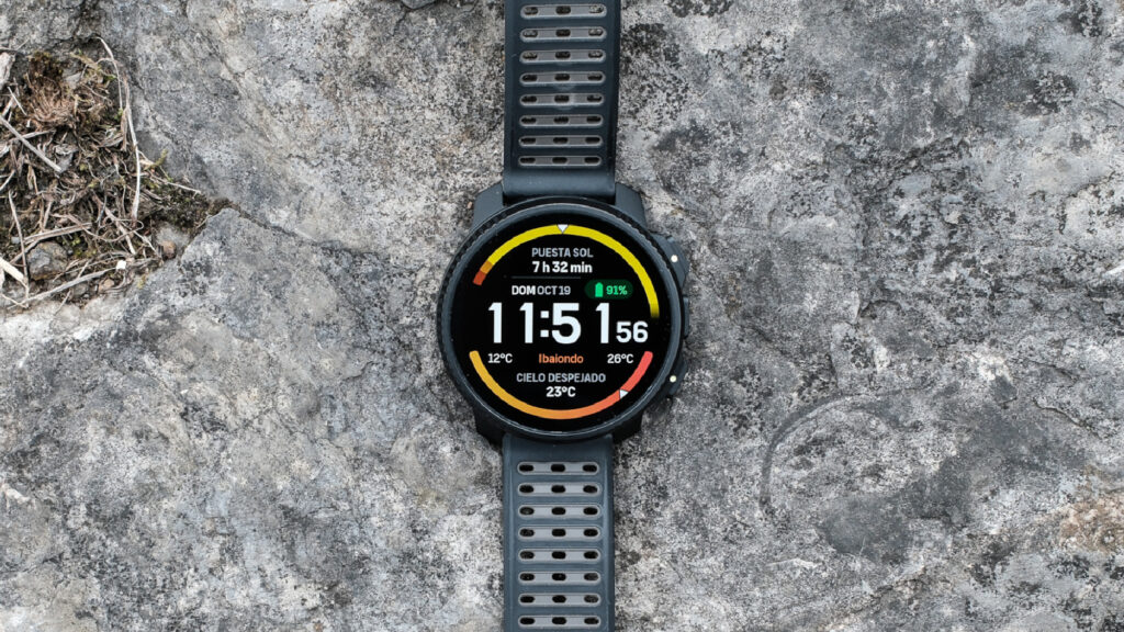 2 Suunto Vertical