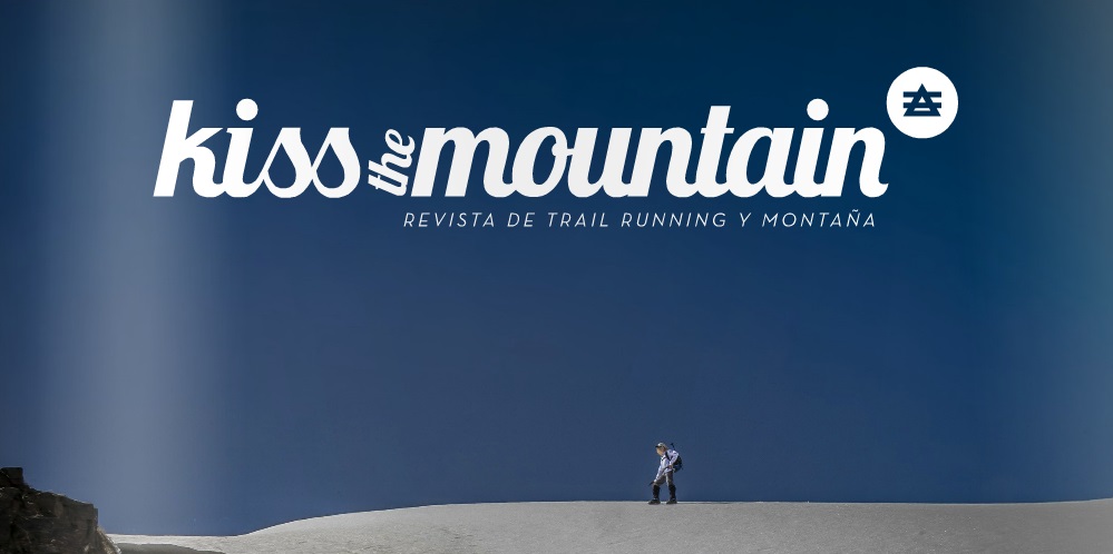 Portada revista Kiss the mountain