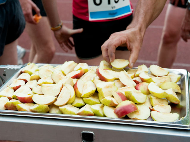 Alimentarse bien durante y después de la carrera