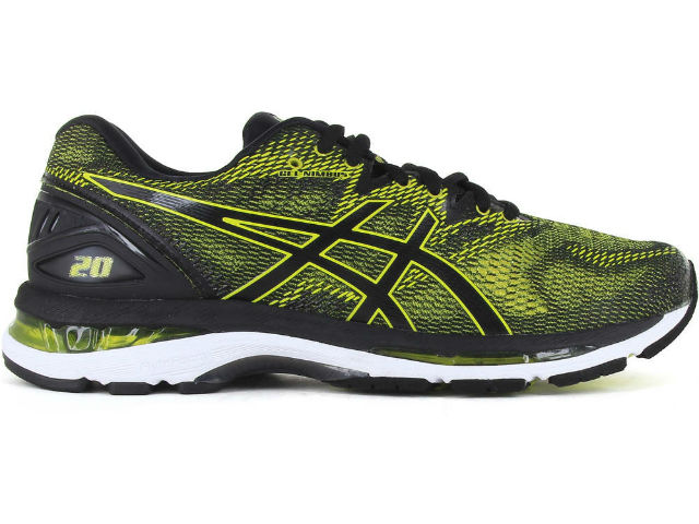Doble test Asics Nimbus 20 20 anos de amortiguacion maxima