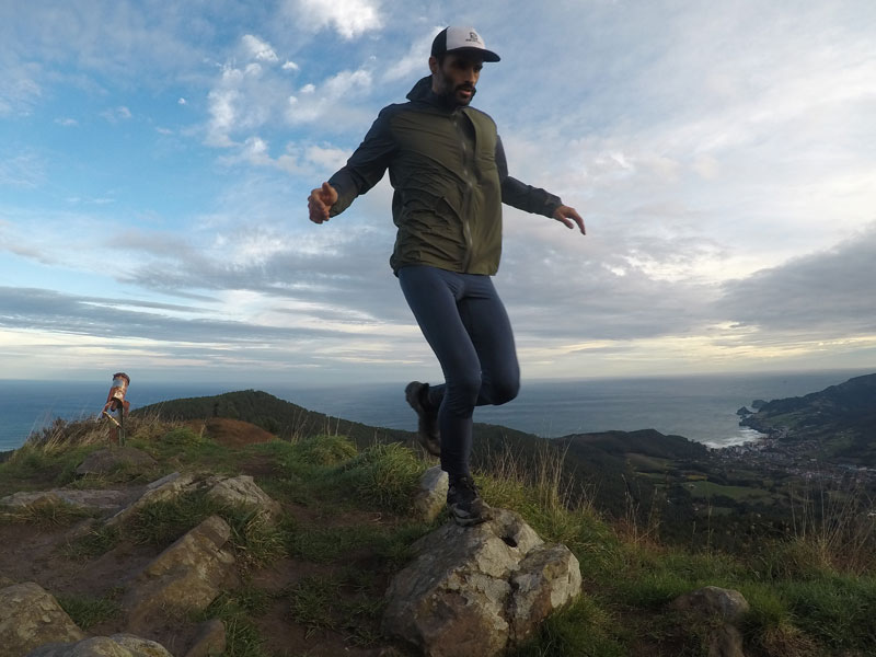 La familia Cross de Salomon crece: Salomon Alphacross