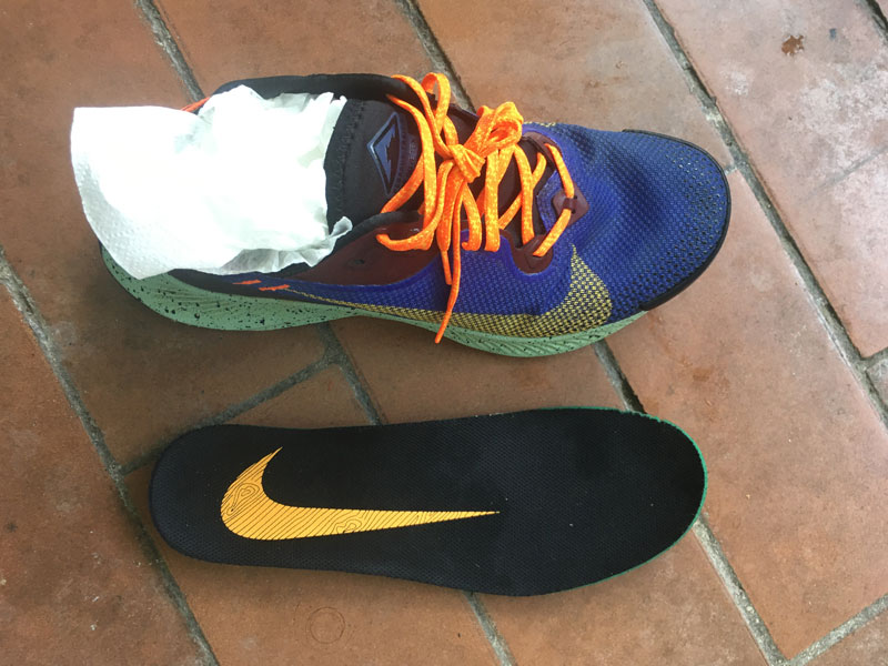 Cómo limpiar tus zapatillas de trail paso a paso: Paso 5