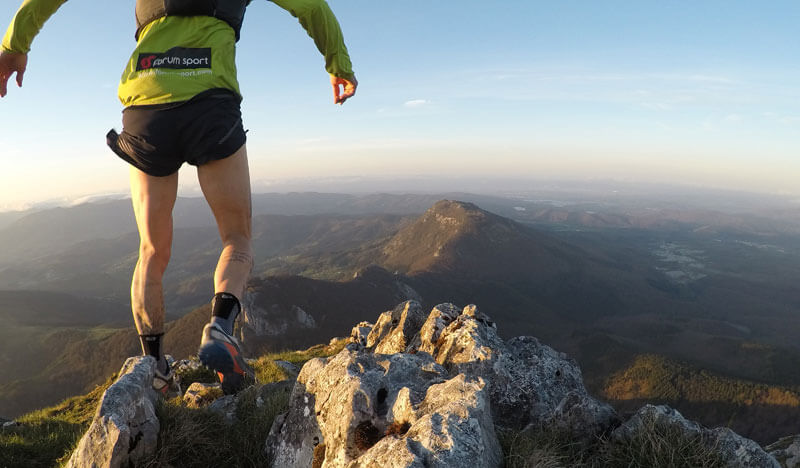 Roberto Garay con las Salomon Wings Sky