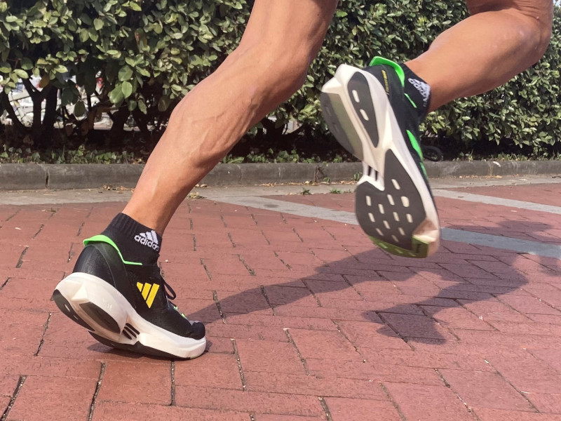 adizero adiós pro 3