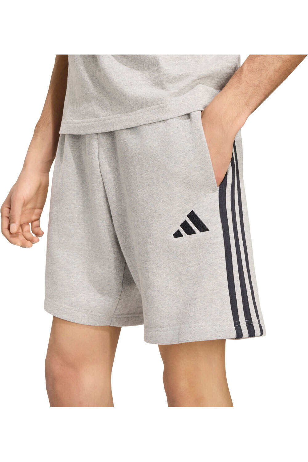 adidas bermudas hombre M 3S FT SHO 7 GRIS vista detalle