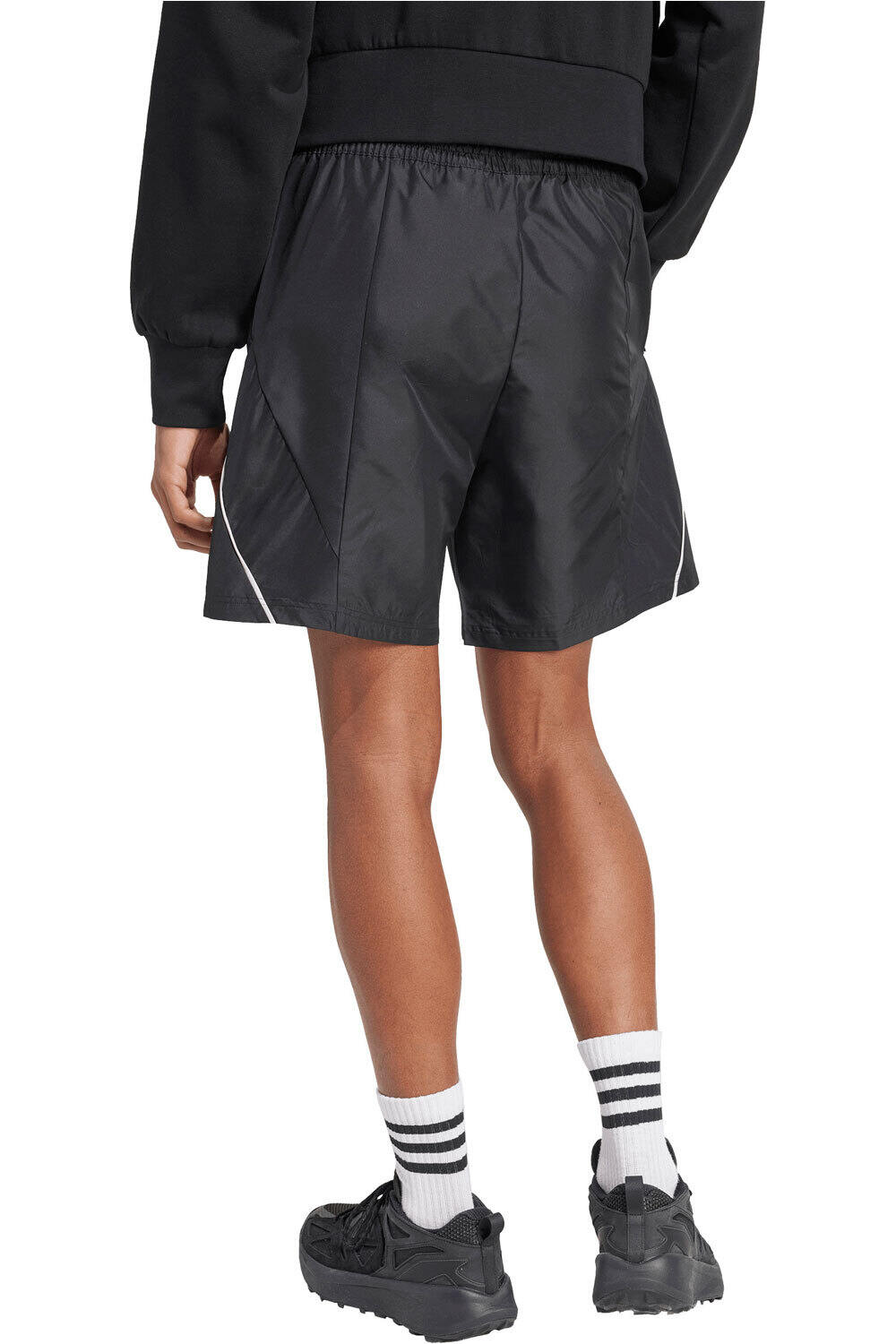 adidas bermudas hombre STADIUM NEGRO vista trasera