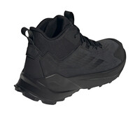 adidas bota trekking hombre TERREX TRAILMAKER 2 MID LEA NEGRO vista trasera