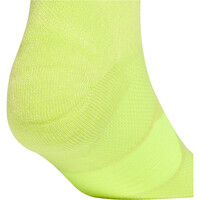 adidas calcetines running RUNXCSHND AMARILLO 02