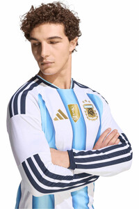 adidas camiseta de fútbol oficiales ARGENTINA MUNDIAL 2026 PRIMERA EQUIPACION BLANCO vista detalle