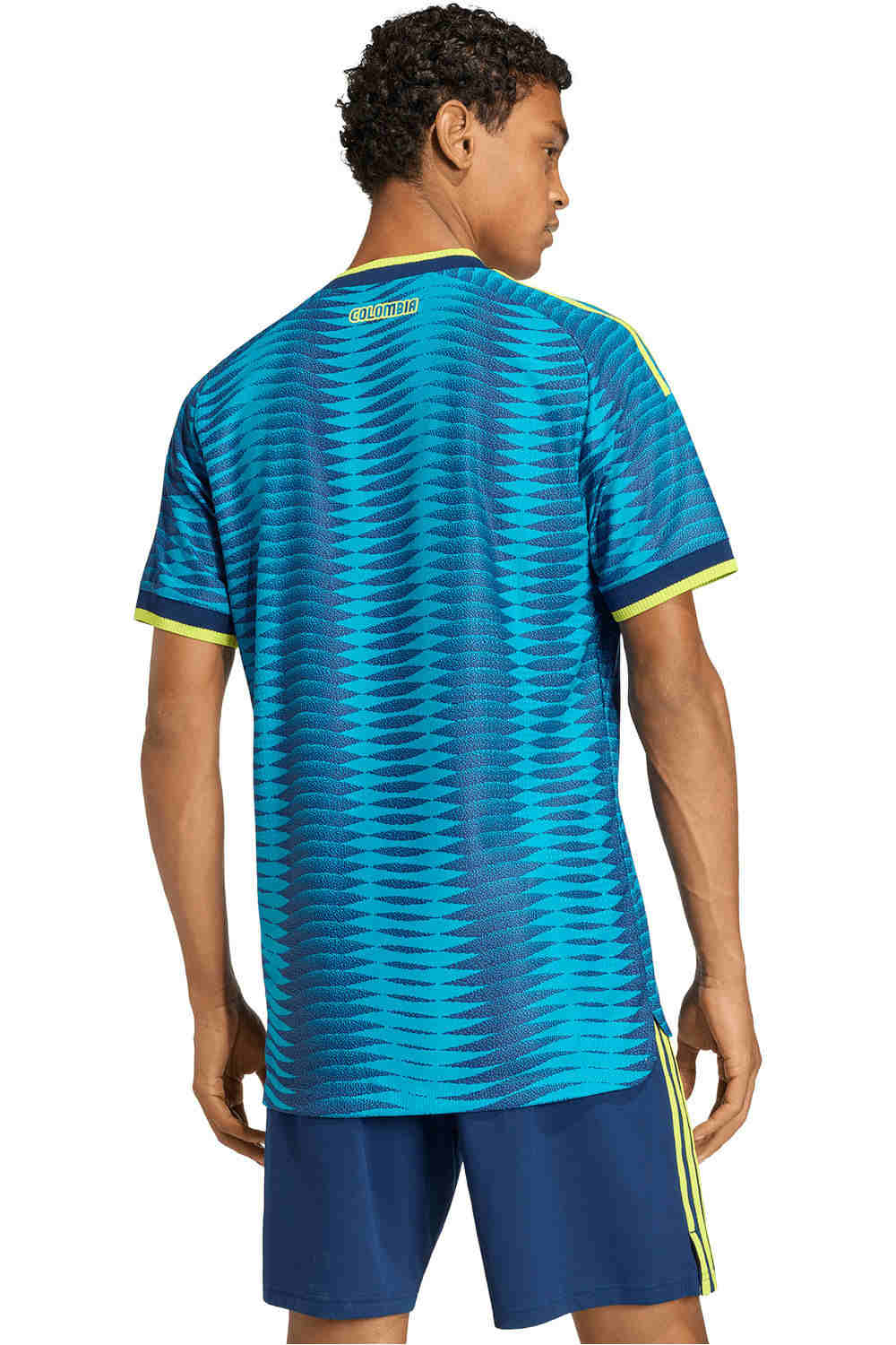 adidas camiseta de fútbol oficiales COLOMBIA MUNDIAL 2026 SEGUNDA EQUIPACION AUTHENTIC NEGRO vista trasera