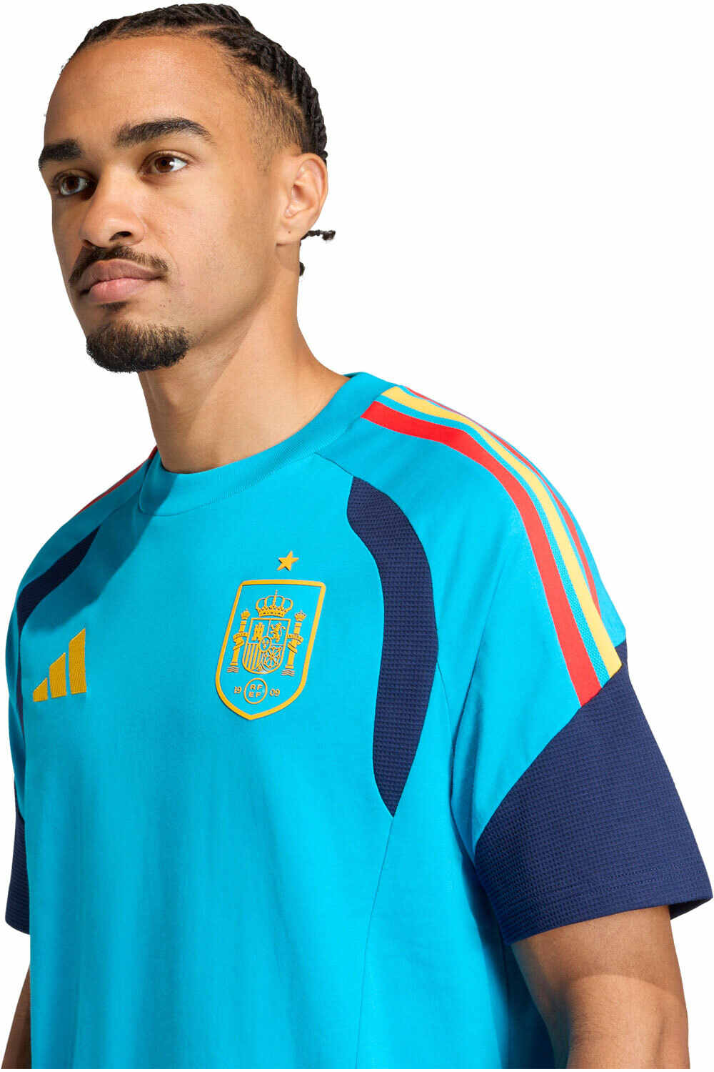 adidas camiseta de fútbol oficiales ESPAÑA MUNDIAL 2026 ENTRENAMIENTO AZUL vista detalle
