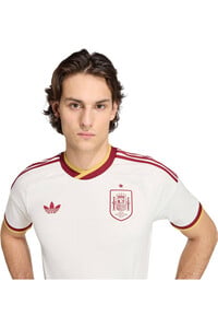 adidas camiseta de fútbol oficiales ESPAÑA MUNDIAL 2026 SEGUNDA EQUIPACION  vista detalle
