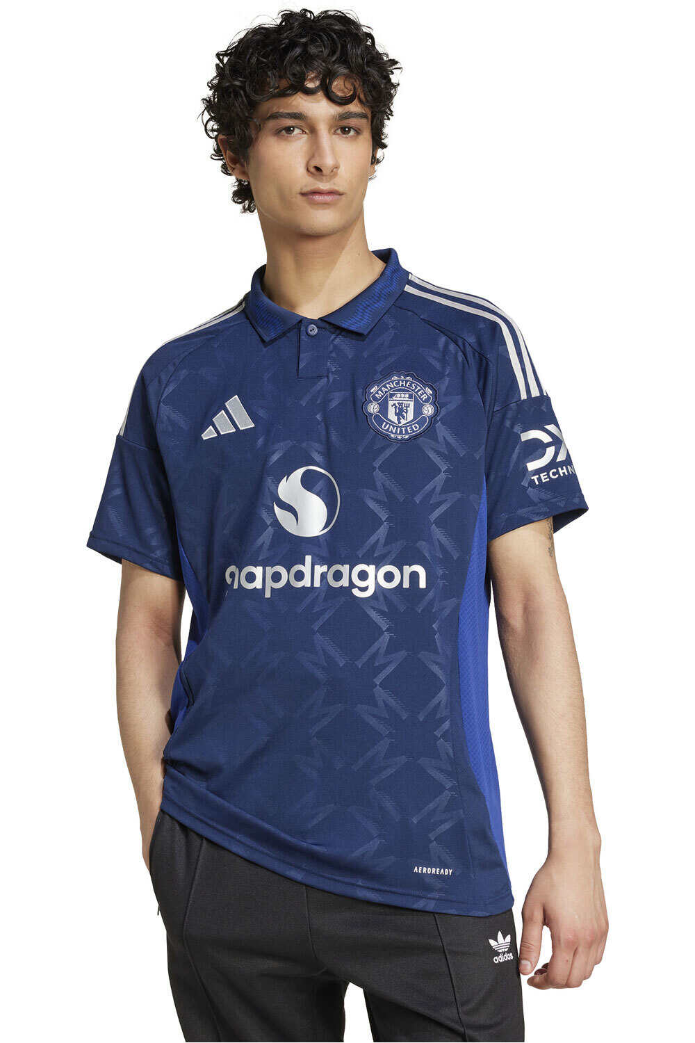 adidas camiseta de fútbol oficiales MANCHESTER UNITED 24/25 SEGUNDA EQUIPACION AZUL vista frontal