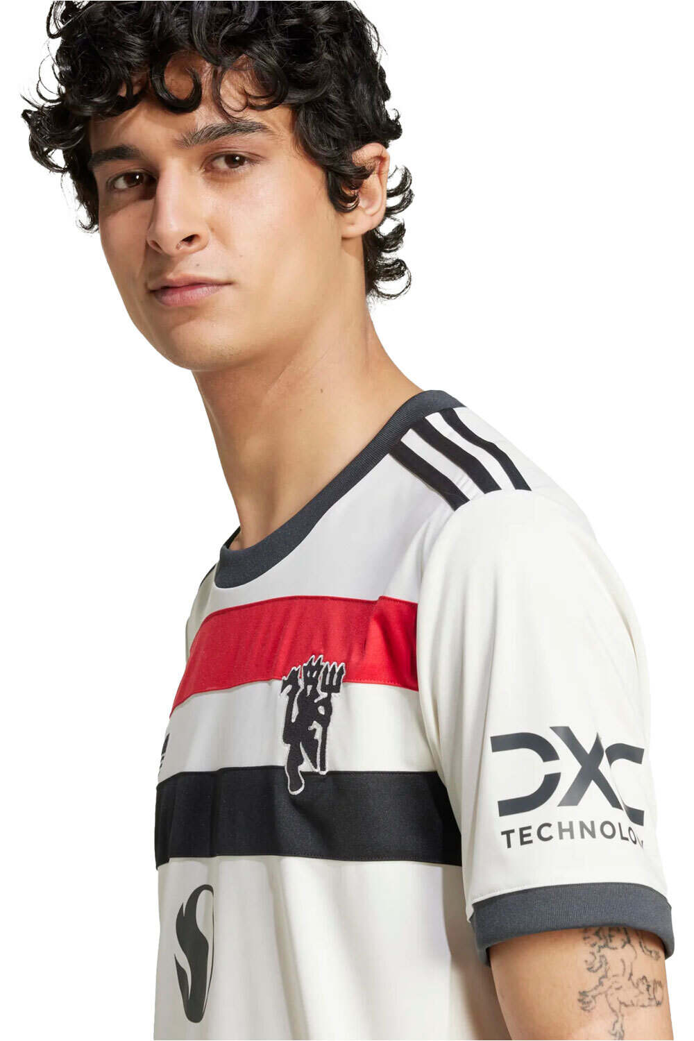 adidas camiseta de fútbol oficiales MANCHESTER UNITED 24/25 TERCERA EQUIPACION  vista detalle