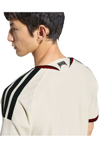 adidas camiseta de fútbol oficiales MANCHESTER UNITED 26/27 AUTHENTIC MARRON 03
