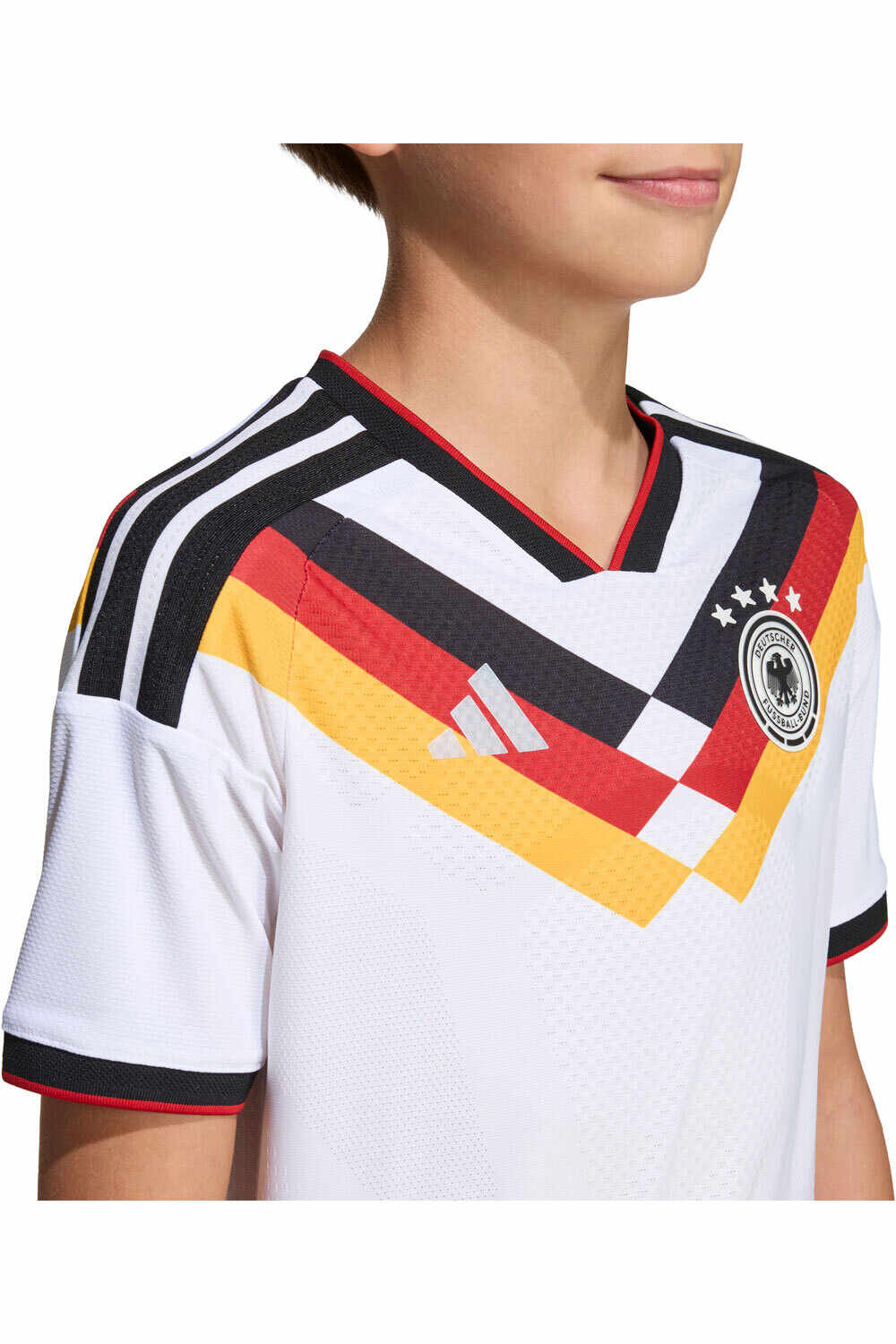 adidas camiseta de fútbol oficiales niño ALEMANIA MUNDIAL 2026 PRIMERA EQUIPACION BLANCO 03