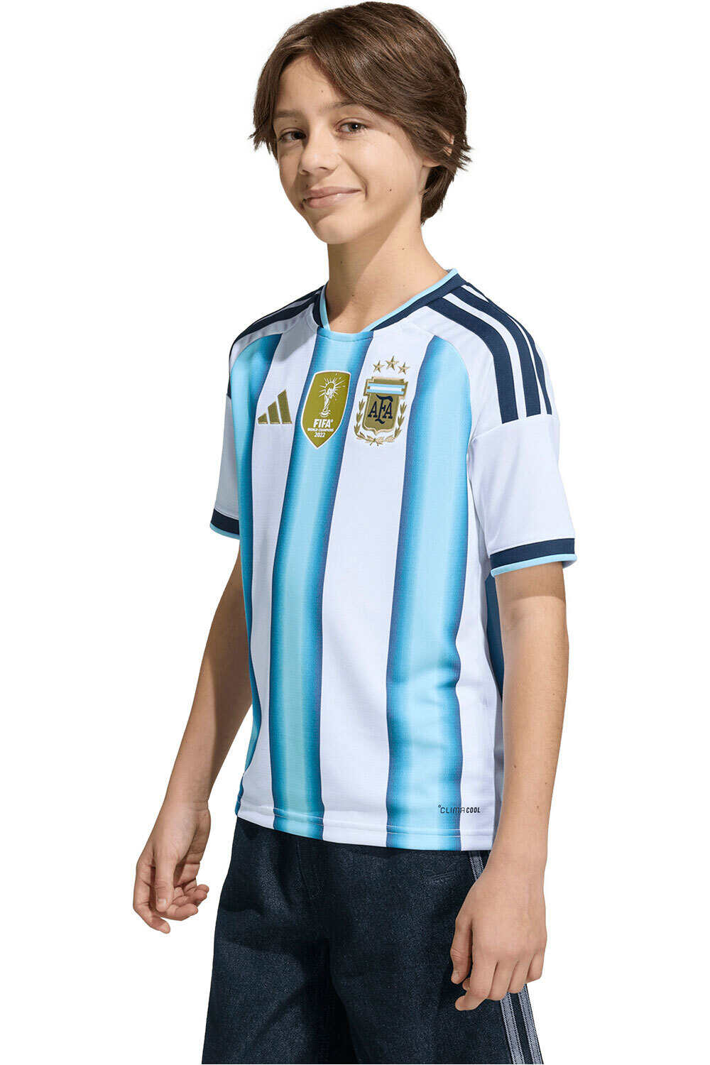 adidas camiseta de fútbol oficiales niño ARGENTINA MUNDIAL 2026 PRIMERA EQUIPACION  vista frontal