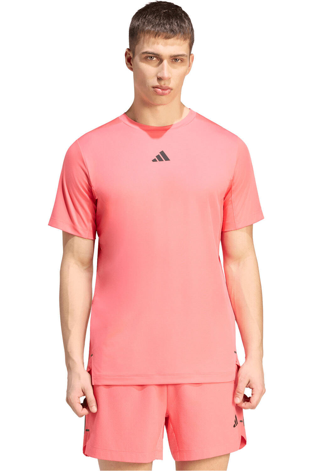 adidas camiseta fitness hombre D4T POWER 3 STRIPES MORADO vista frontal