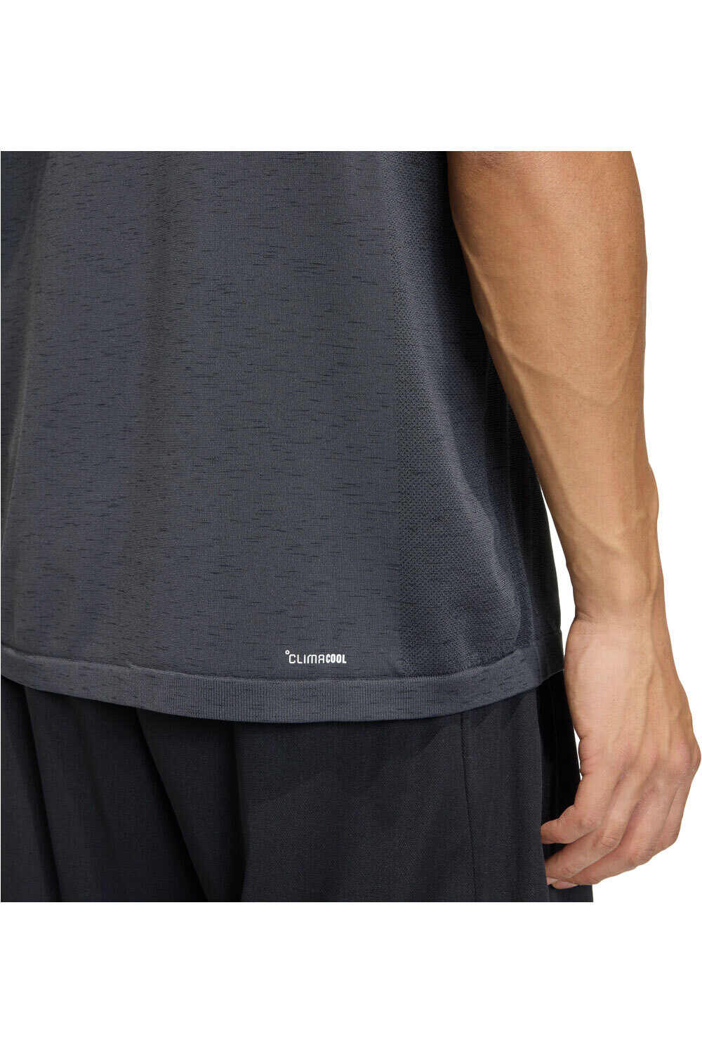 adidas camiseta fitness hombre ESSENTIALS NEGRO 03