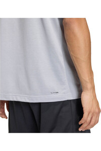 adidas camiseta fitness hombre WORKOUT ESSENTIALS FEELREADY LOGO GRIS 03
