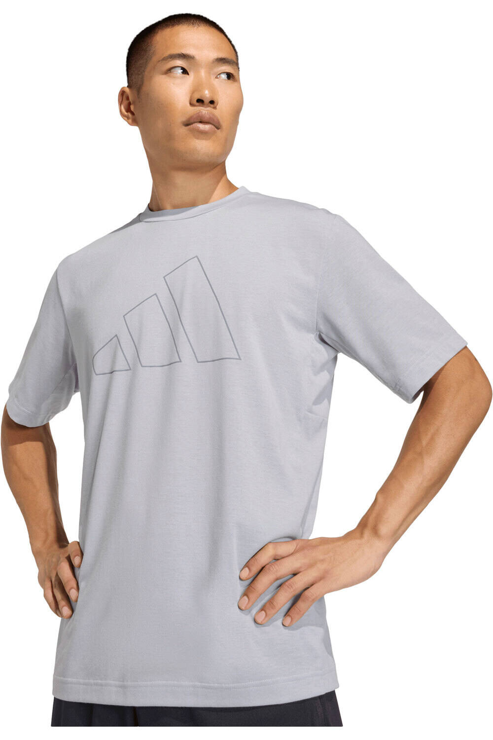 adidas camiseta fitness hombre WORKOUT ESSENTIALS FEELREADY LOGO GRIS vista detalle