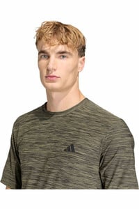 adidas camiseta fitness hombre WORKOUT ESSENTIALS FLEX VERDE vista detalle